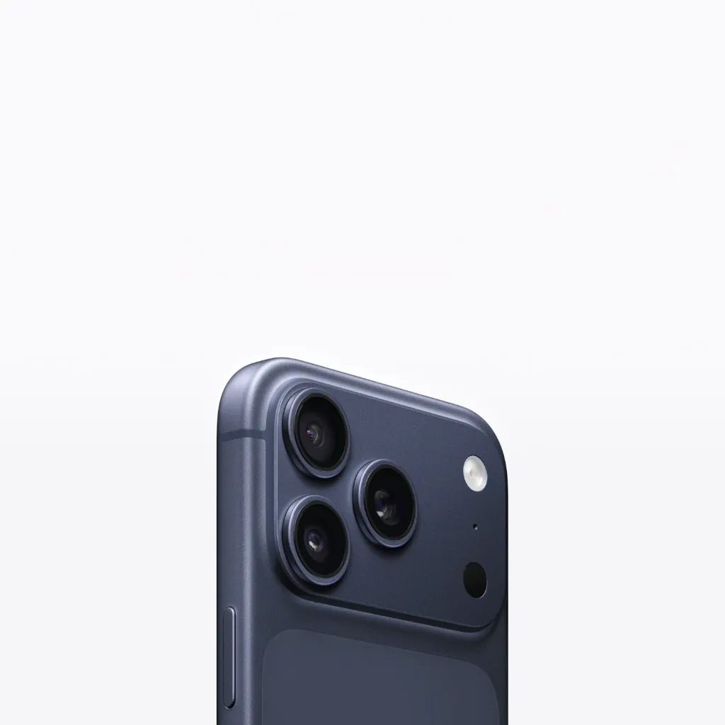 iphone-17-pro-finish-select-202509-6-3inch_AV3.webp